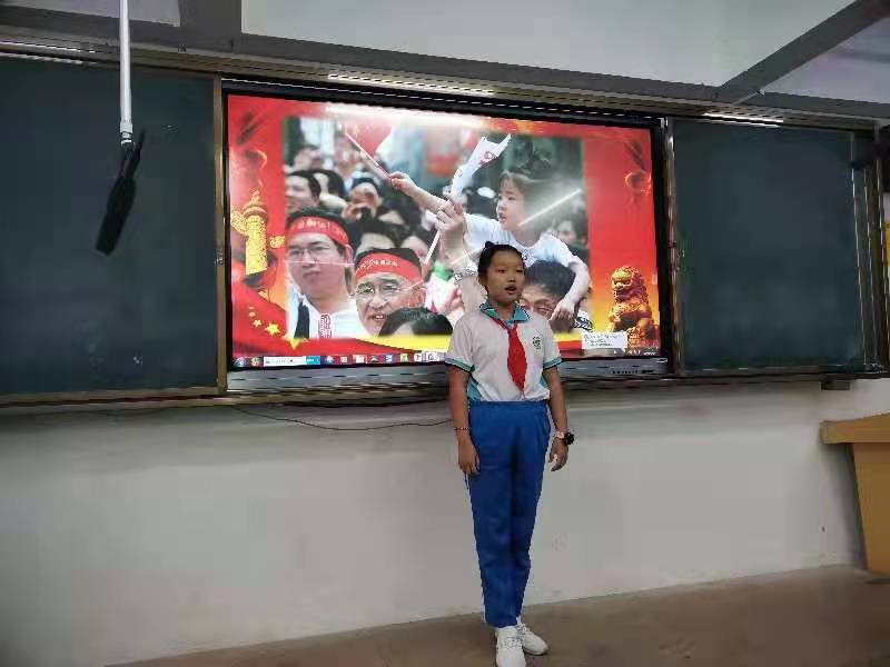 漫画18
实验小学“学宪法 讲宪法”演讲比赛