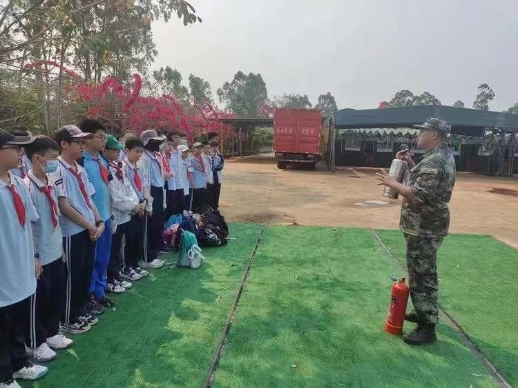 缅怀先烈，弘扬爱国精神――漫画18
2023年春季研学旅行