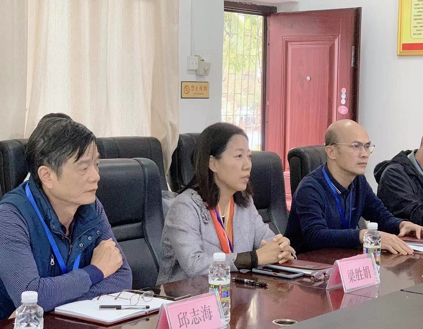 军民共建 合作发展――漫画18
与中国人民解放军联勤保障部队九二八医院签约仪式